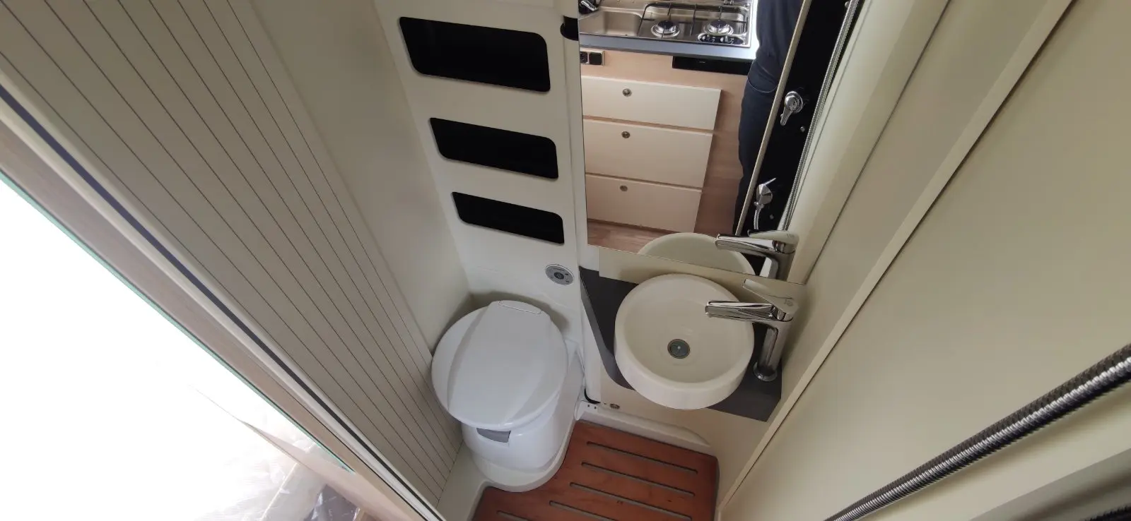 Giottivan 60FT Automatic