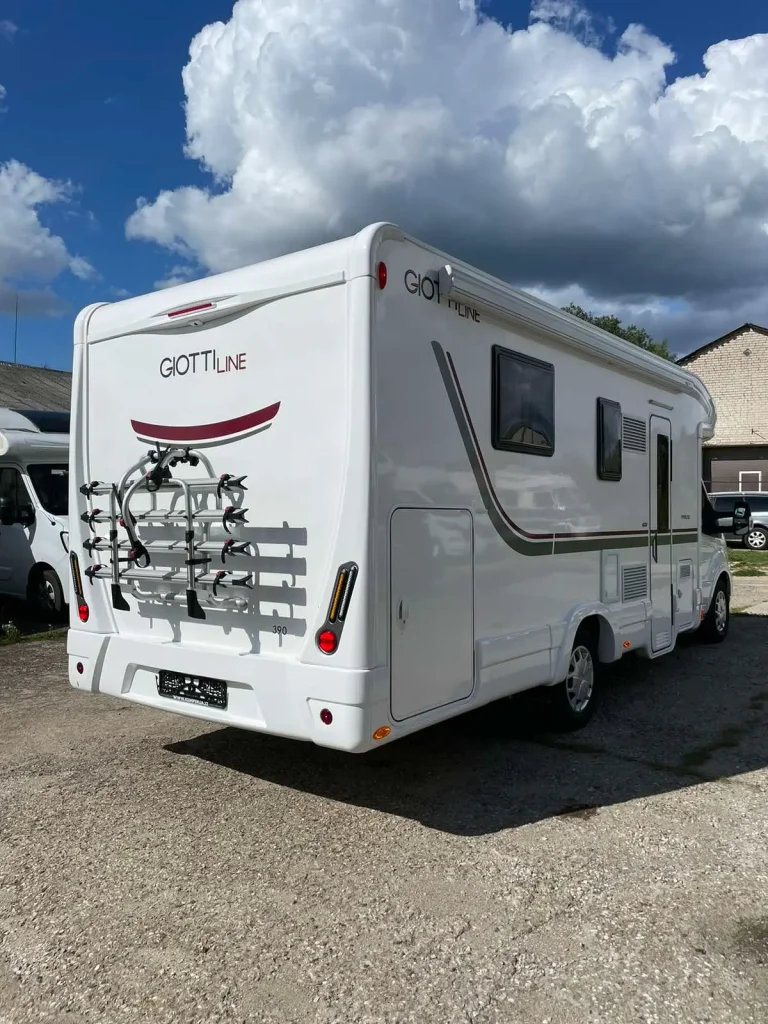 Giottiline Siena 390 Privilege A/T